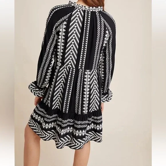 Maeve Monochrome Geometric Long Sleeve Dress - Picture 2 of 16